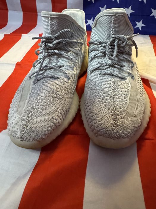 Yeezy 350 White Reflective putin purtati
