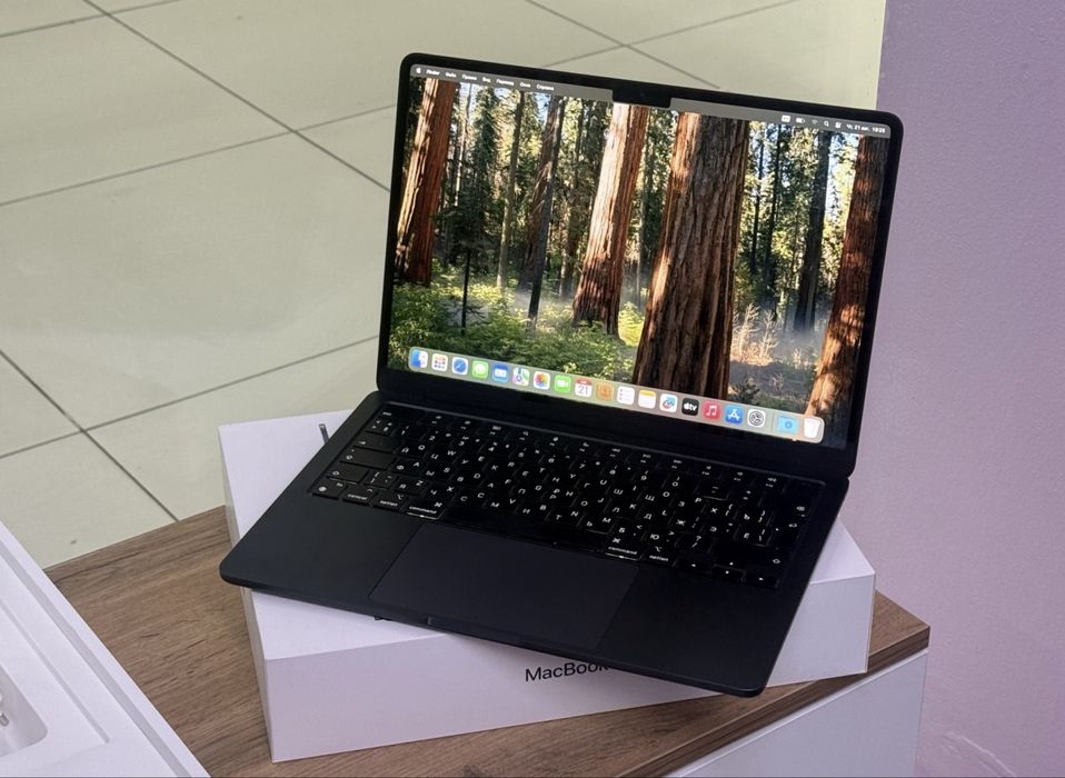16GB RAM/Apple MacBook Air 13.6 M3 EAC Midnight/SSD256GB