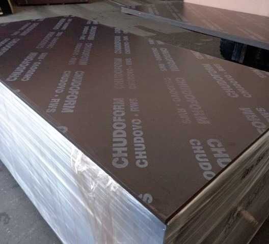 Аренда фанеры, балок и телескопических стоек