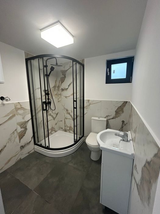 Casă de închiriat la poalele Munților Făgăraș