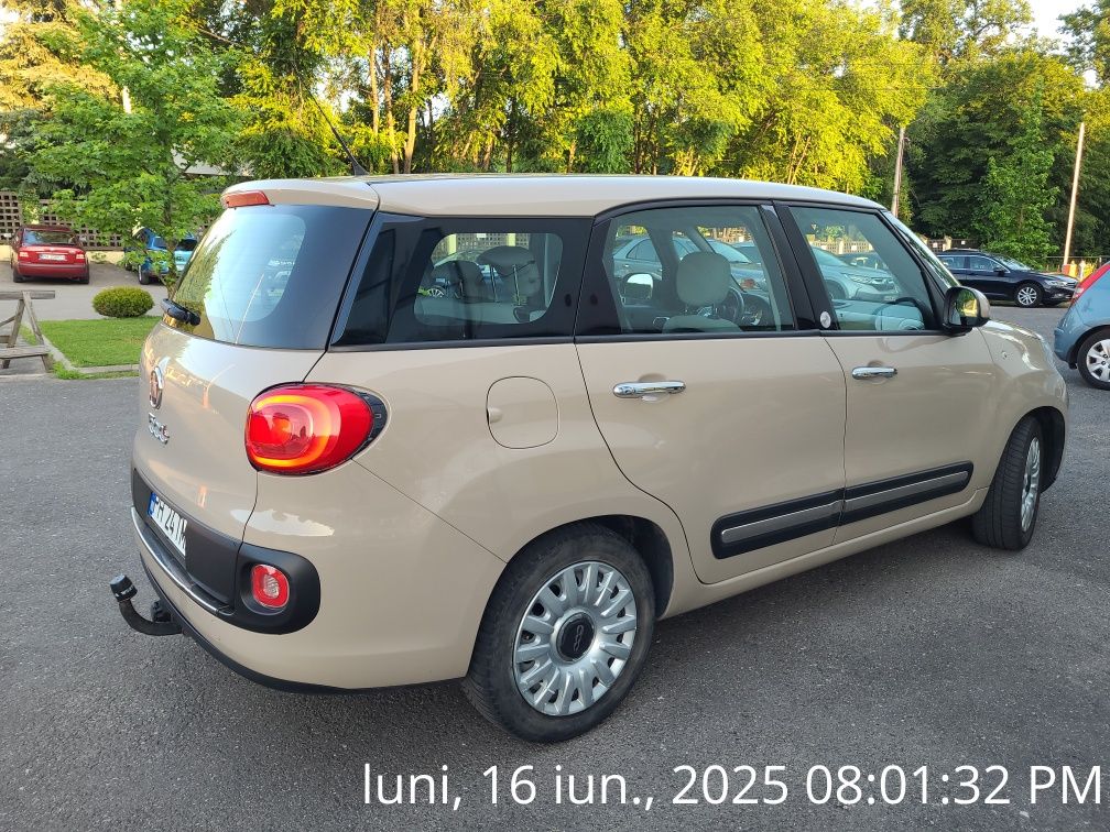 Fiat 500L / 0.9Tce 105Cp sunt unic proprietar în România.