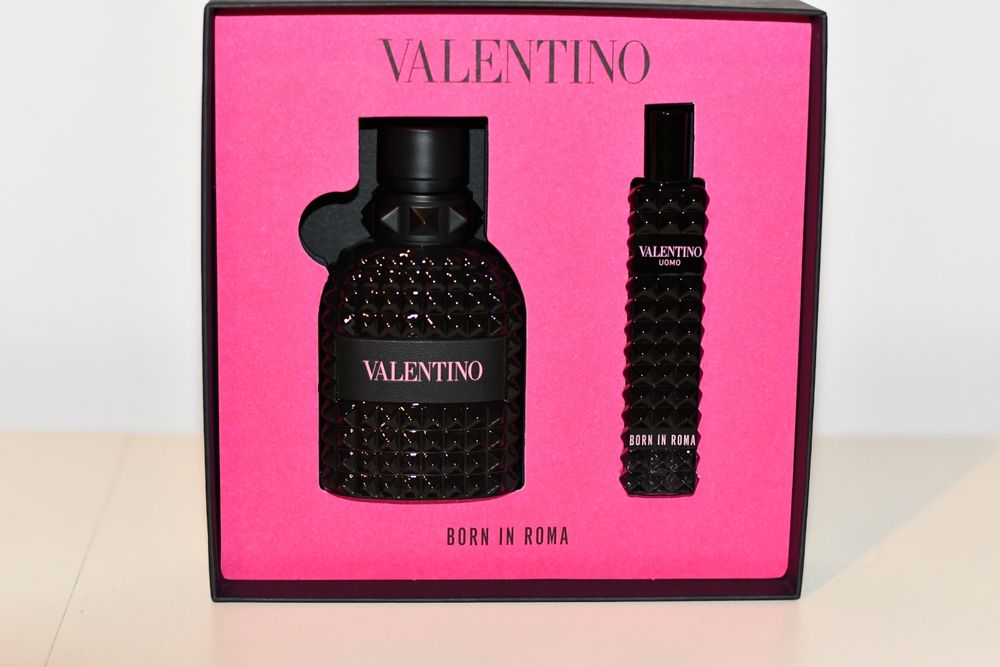 Valentino Apa de parfum