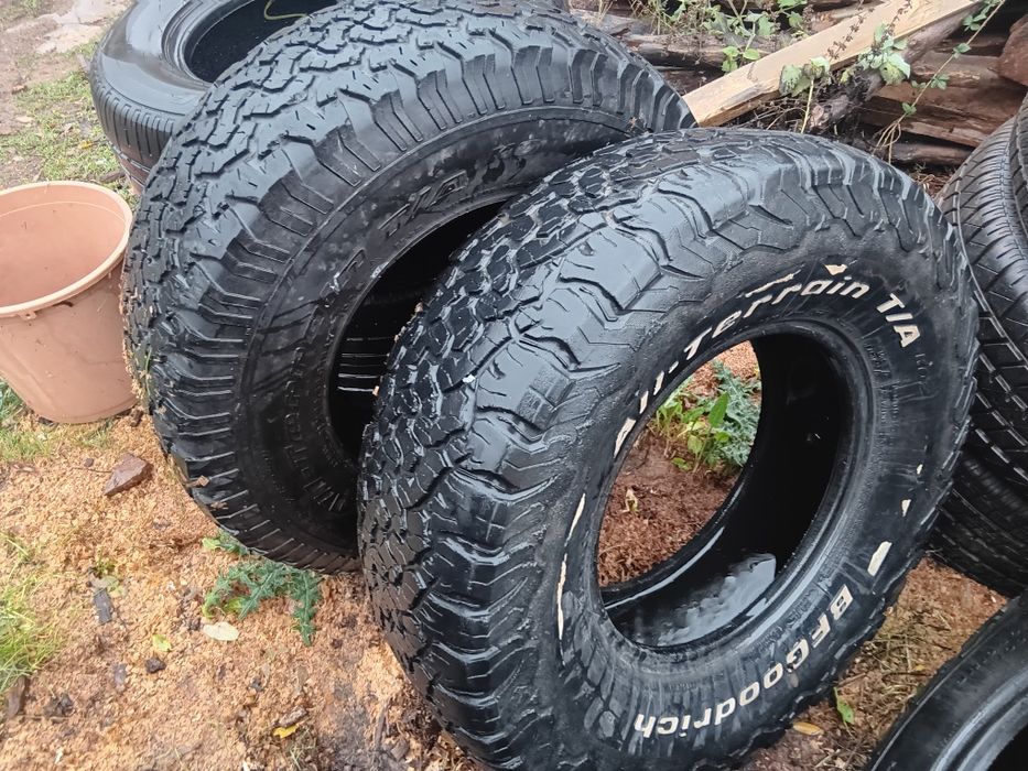 31х10.5 15 гуми 2бр резервна джип кал офф роад