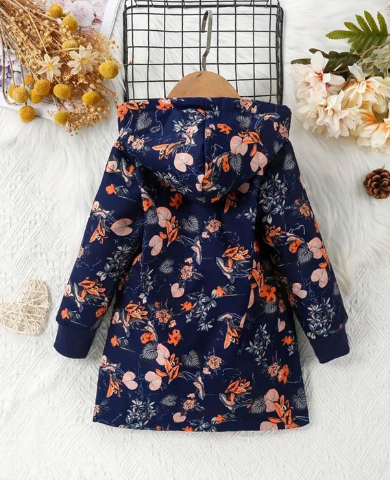 Еатиран дъждобран за момиченце 7-8 години