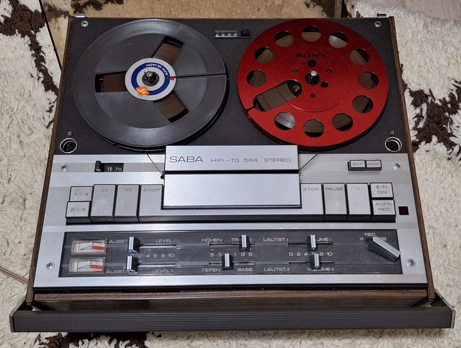 Saba TG-564  ( magnetofon )