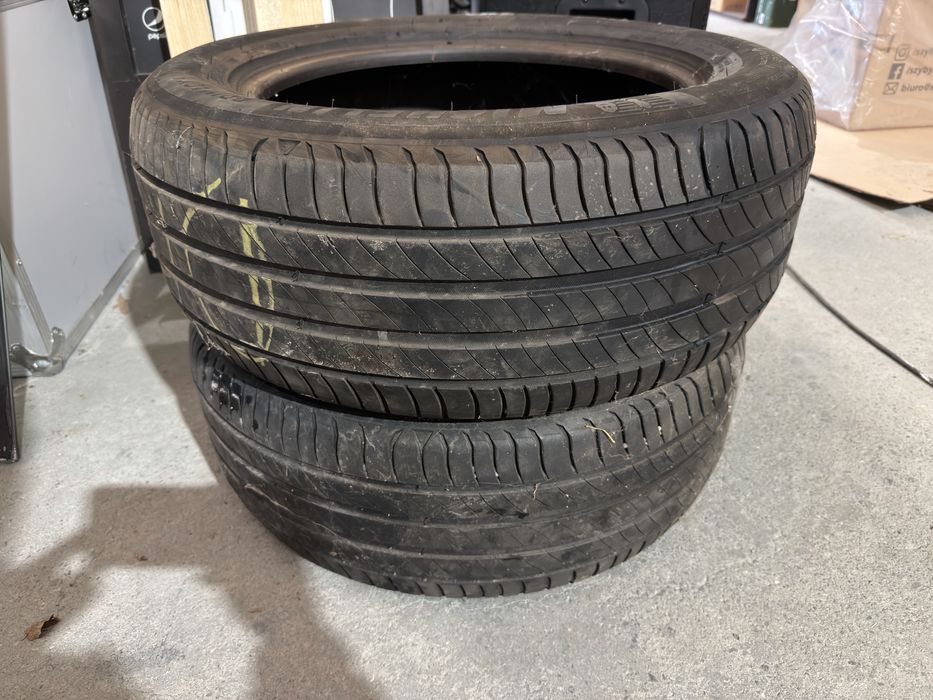 235/55/17 Michelin Primacy vara