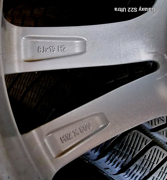 AUDI 19цола  AO +Гуми 255 55 19 Top състояние