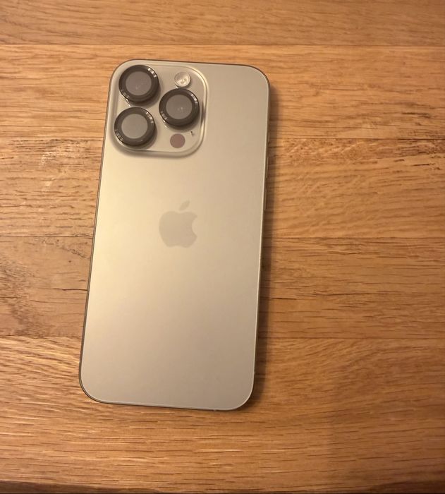 iPhone 15 pro като нов