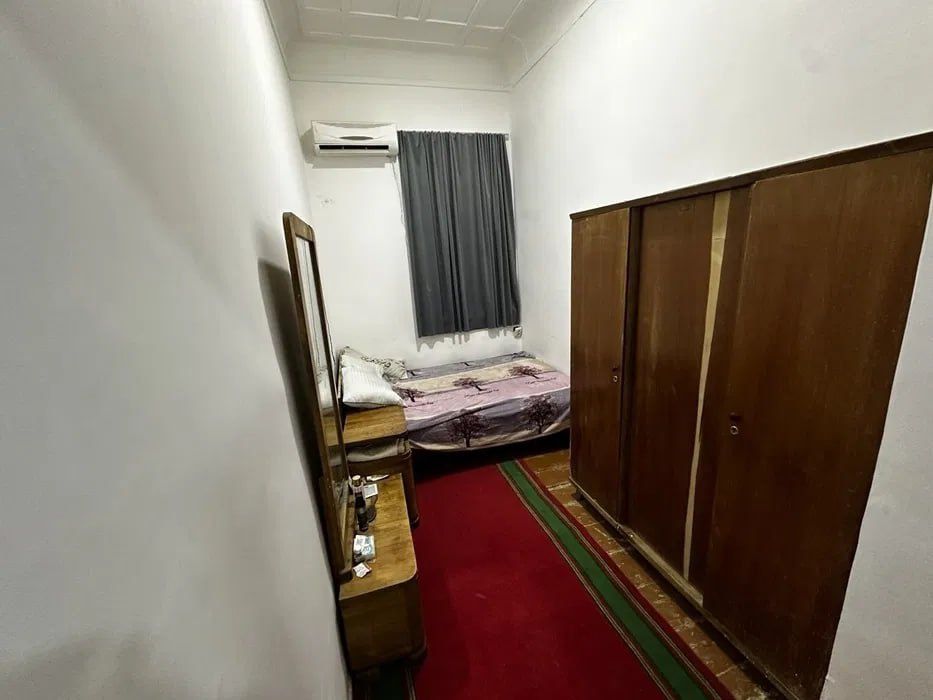 Tezda 3 xonali kvartira hovli  beriladi