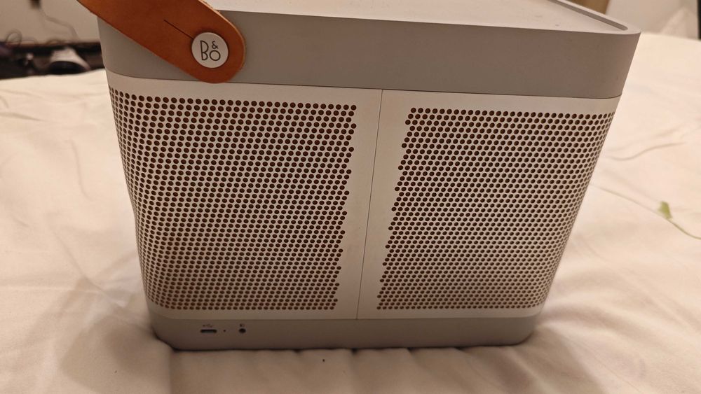 Bluetooth колонка BANG&OLUFSEN BEOLIT 20