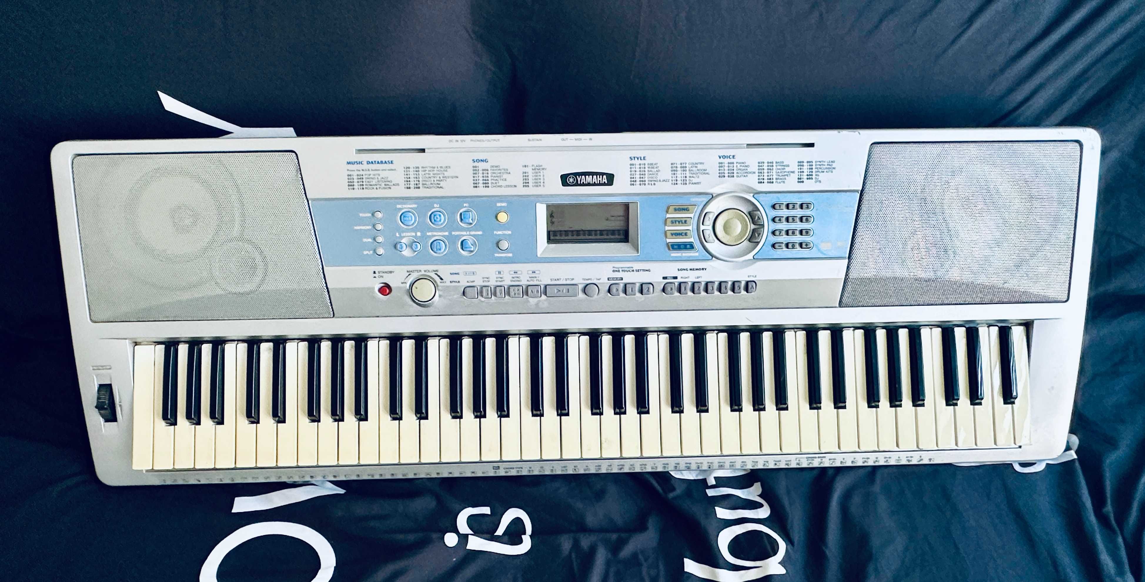 Синтезатор YAMAHA DGH-202