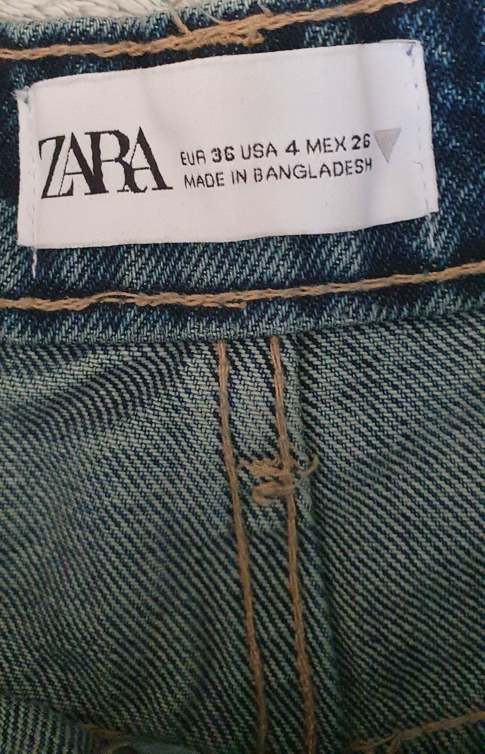 Къси дънкови панталонки и пола Zara,Pull&bear