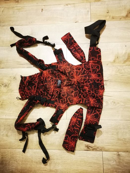 Sistem de purtare ergonomic ISARA, THE ONE