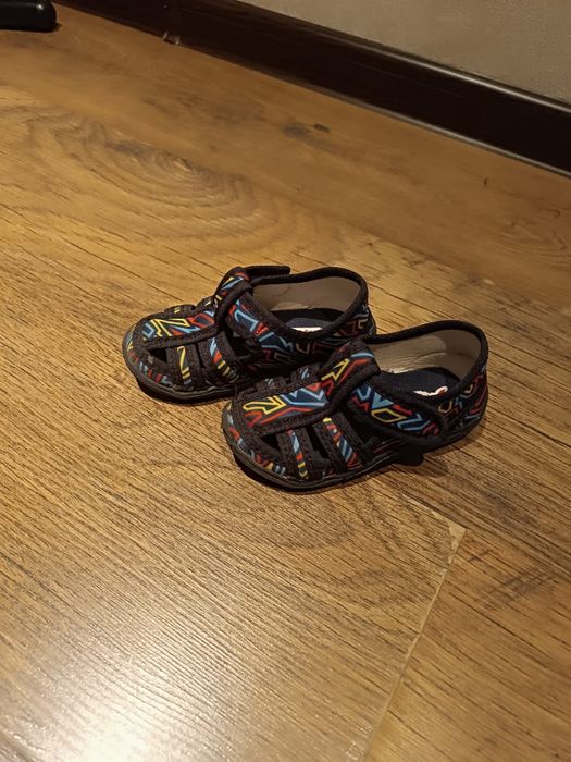 Сандалии для детского сада