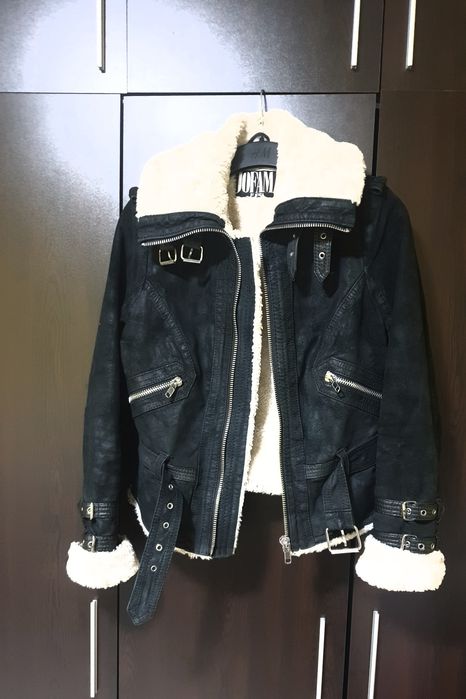 Дамско късо кожухче естествена кожа хс