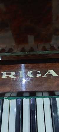 Пианино РИГА продам