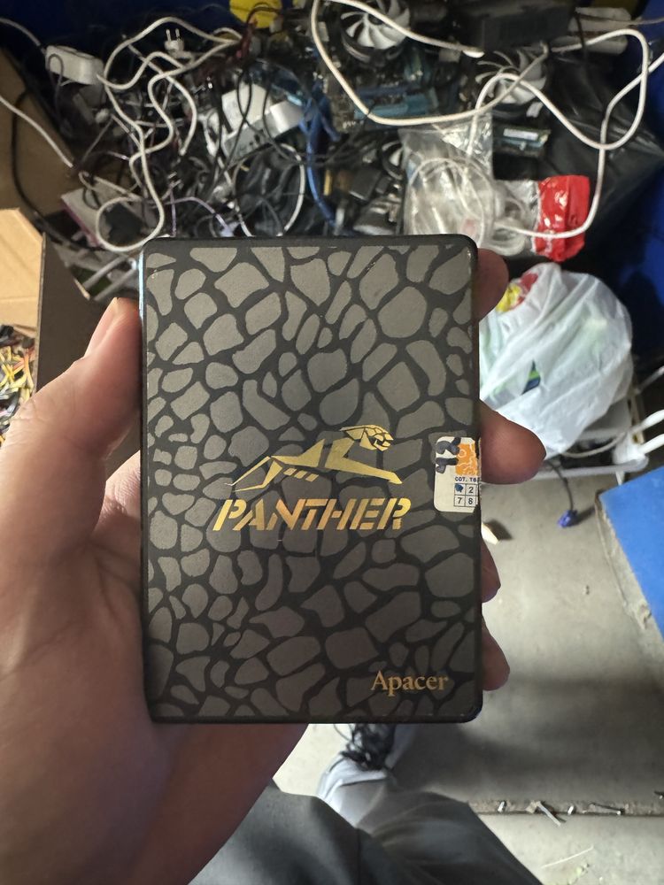 Ssd диск 120 gb .