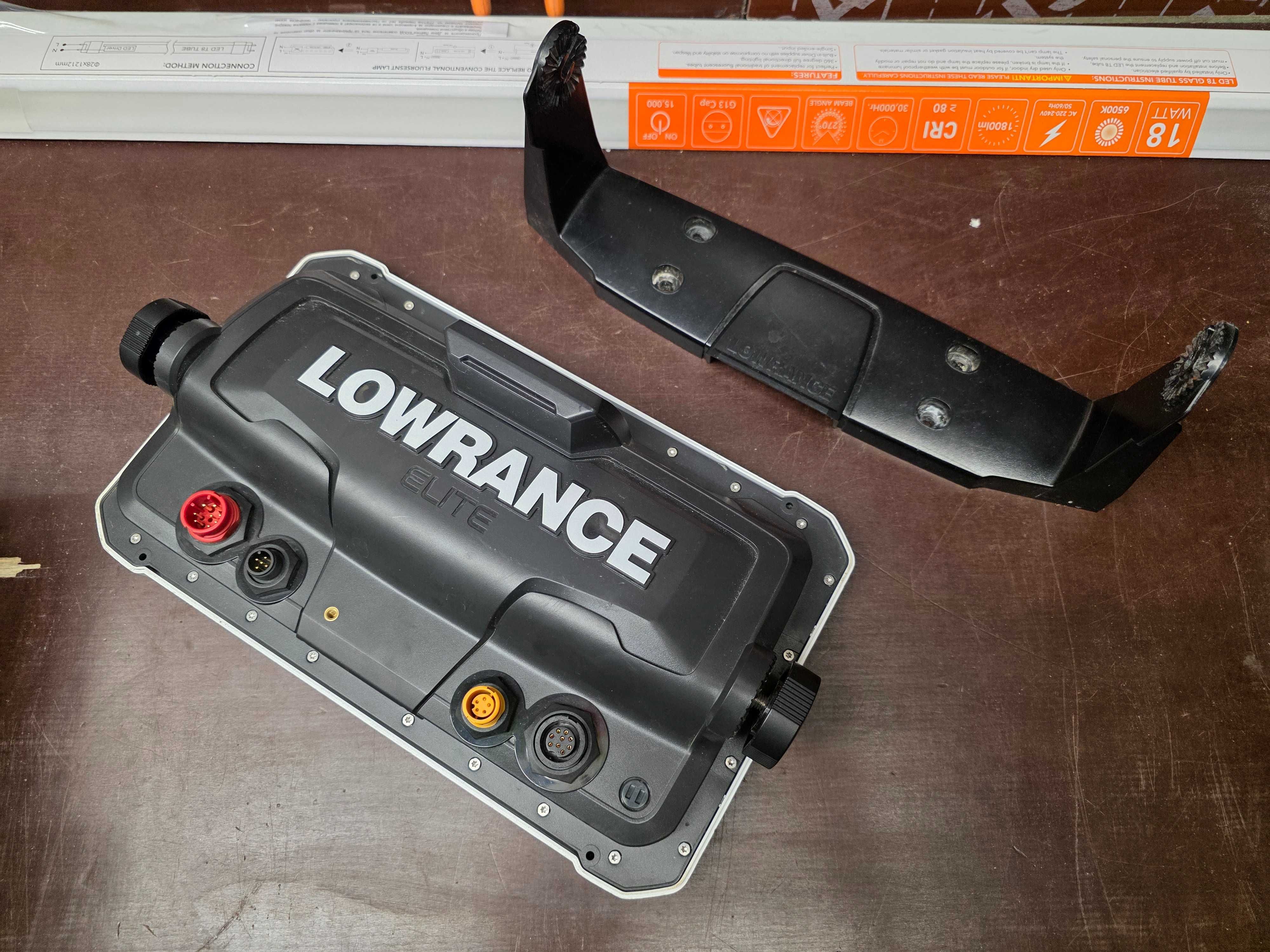 Сонар Lowrance Elite FS 9 + Сонда 3-в-1