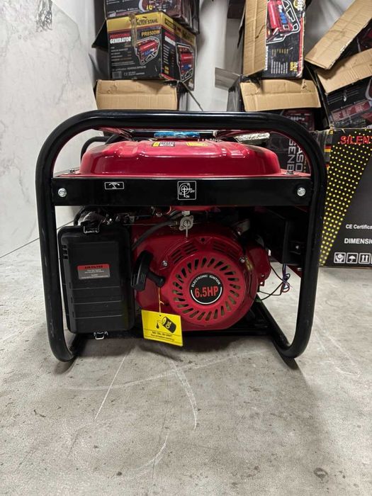 Lot 25 Generatoare Huttenberg H8500 funcționale si defecte din fabrică