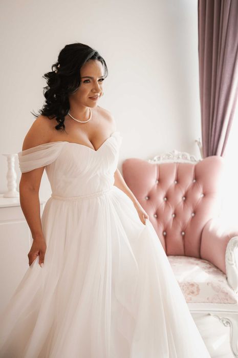 Vand rochie de mireasa A line