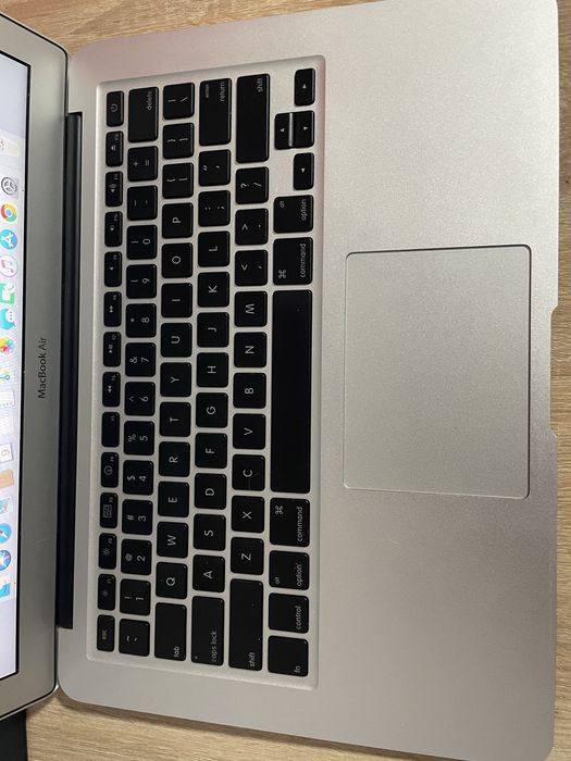 Macbook air late 2010