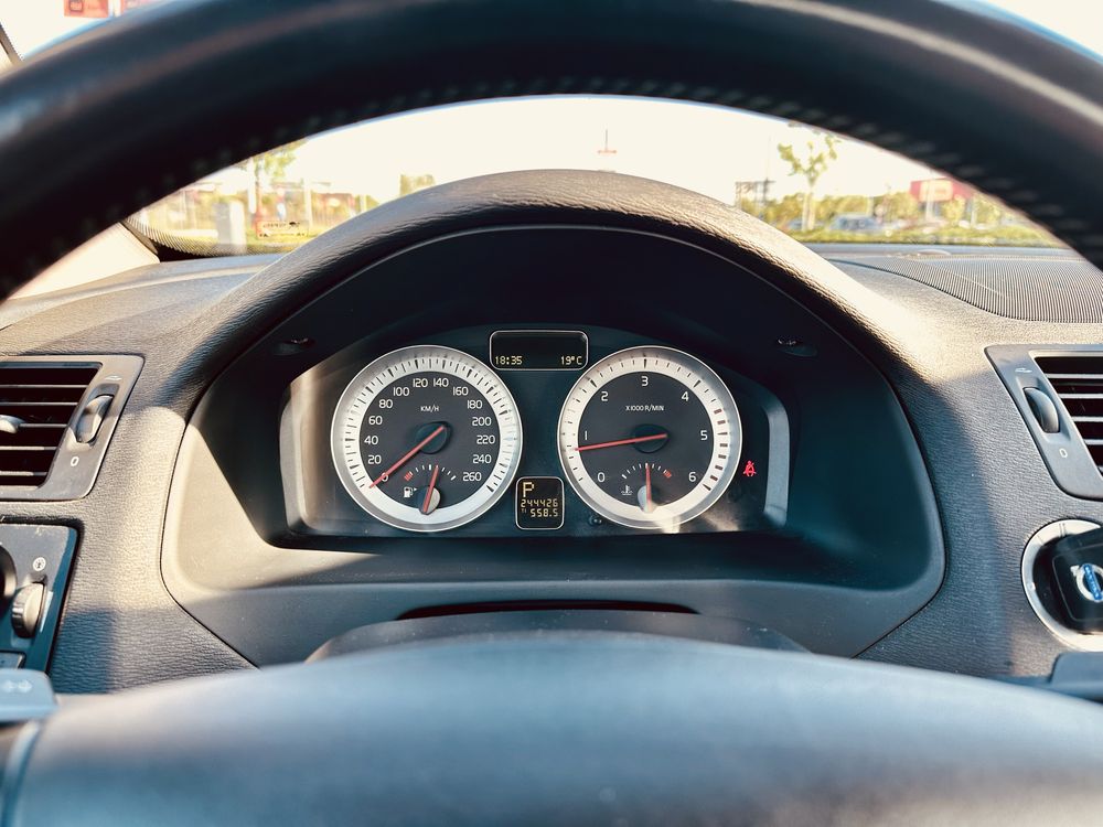Volvo C70 D3 150 CP Automat