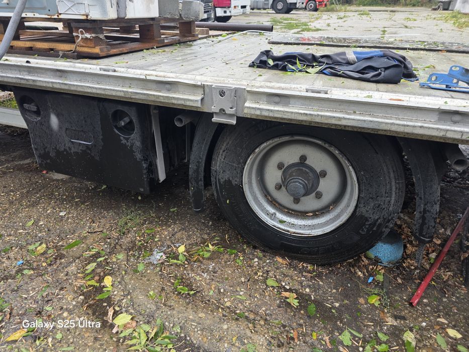 Remorca Platforma auto/platou 4.8 tone perne aer