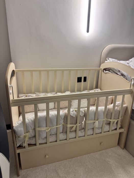 Манеж детски диван