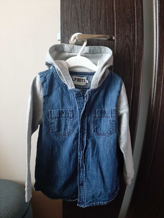 Дънки, ризи и панталони