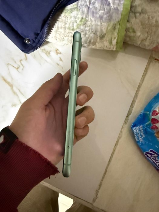 Айфон 11 true tone , фэйс айди работает