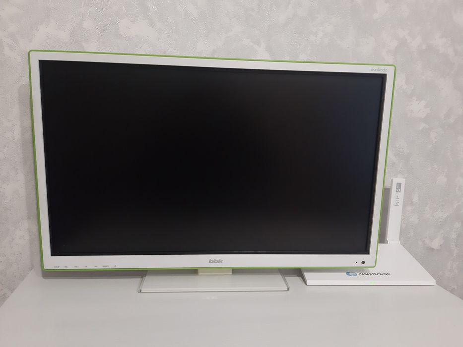 LED ЖК телевизор