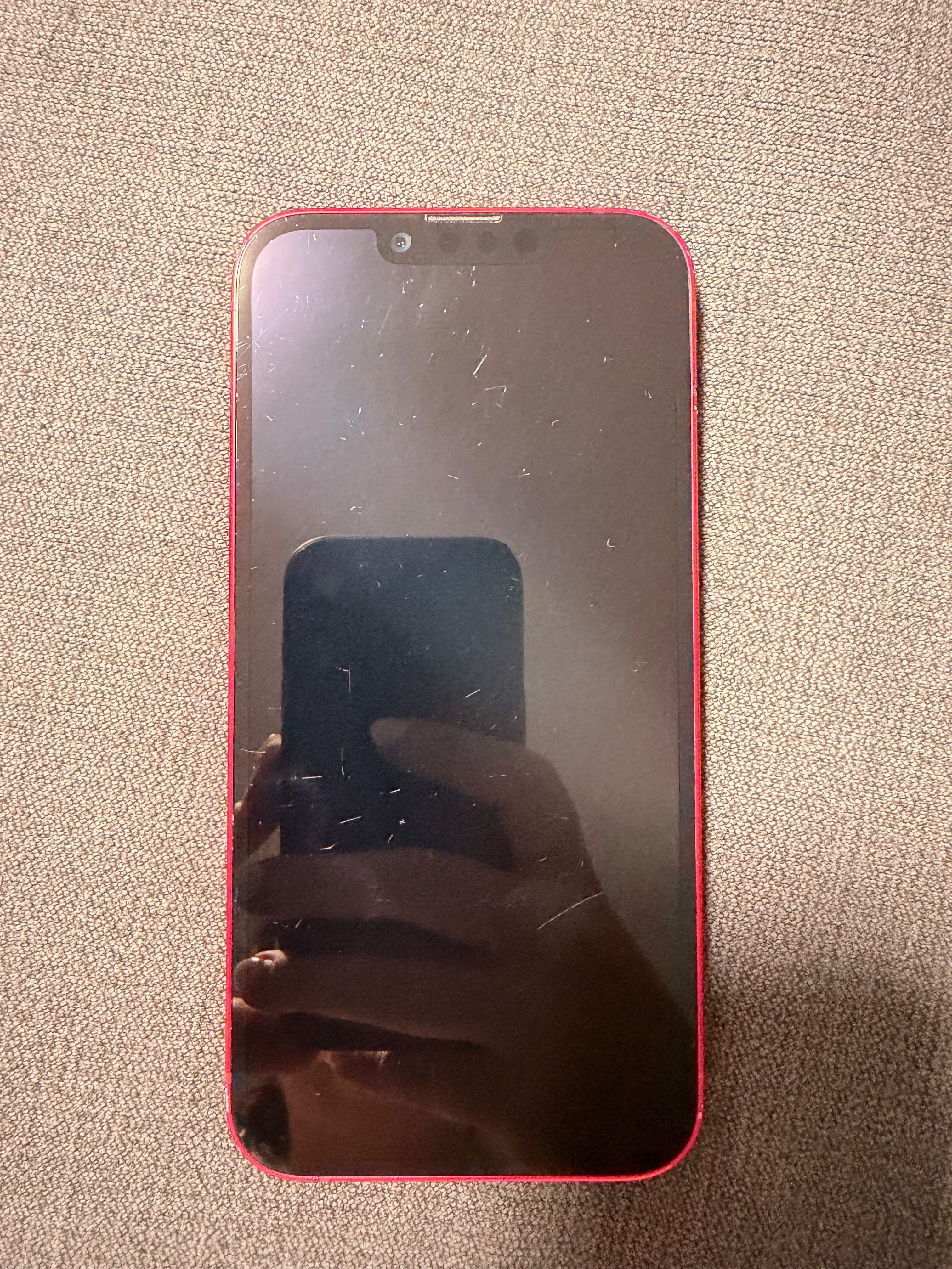 iPhone 14 red product