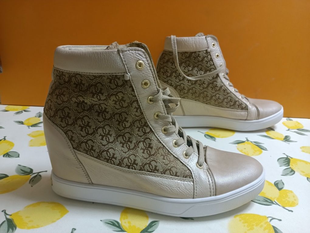 Guess Fiore N 41 - 32 лв
