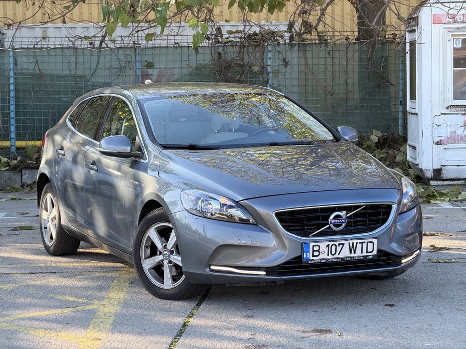 Volvo V40 - 2.0d 120Cp - impecabil, unic proprietar, km reali