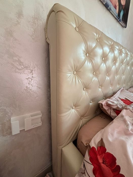 Pat dormitor cu saltea