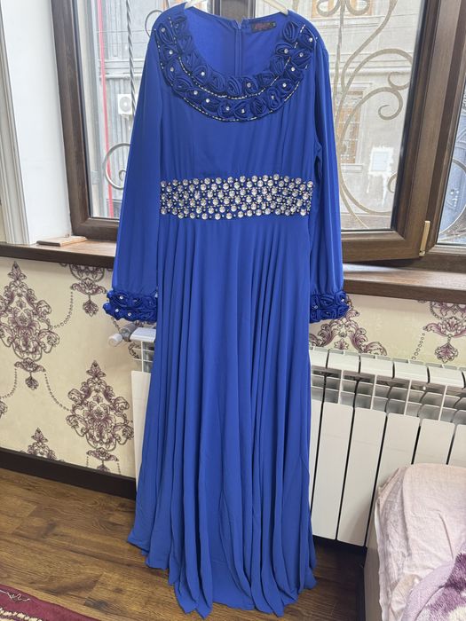 Новое синее платье , в хорошем качестве