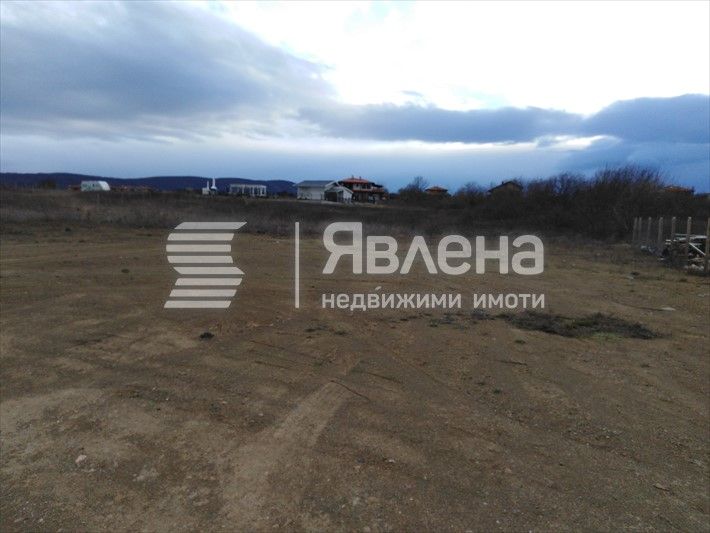 Продава се Парцел в с. Лозенец, Област Бургас - 581 кв.м за 83 €/кв.м - Снимка #3