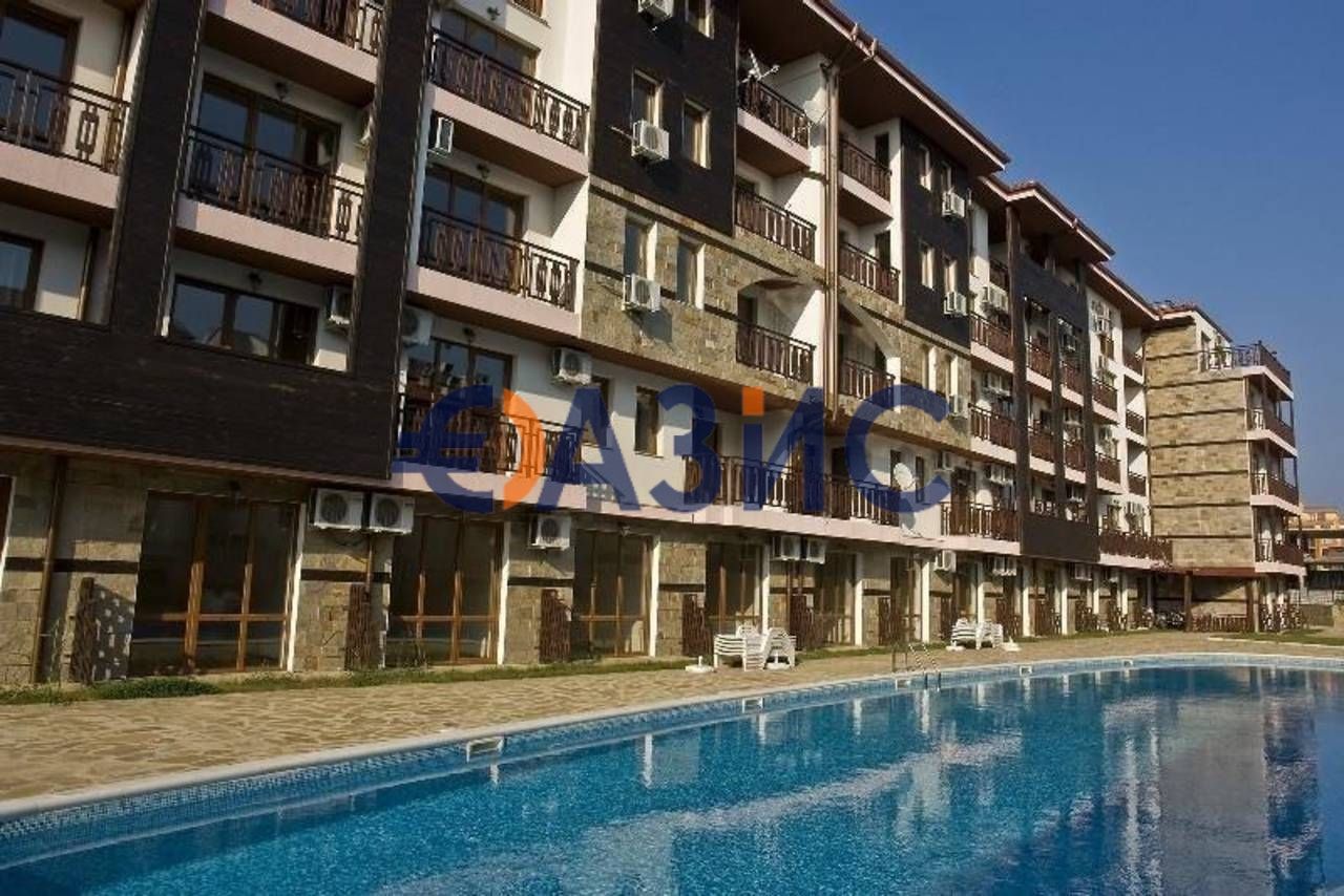 Продава се Едностаен апартамент в Свети Влас - 40 кв.м за 1075 €/кв.м - Снимка #13