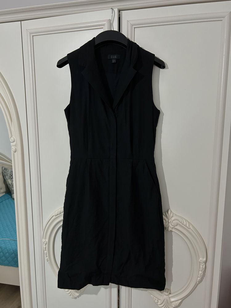 Rochie COS neagra