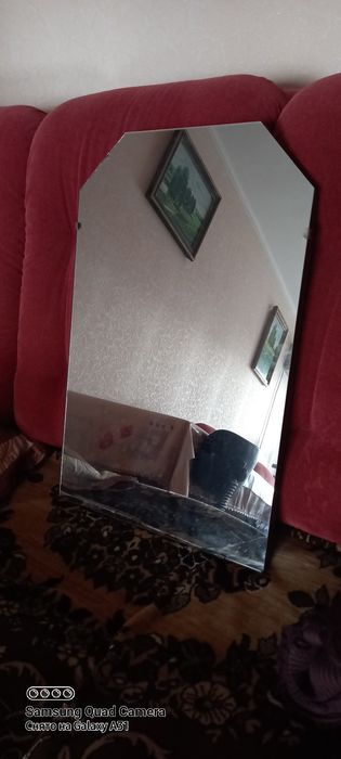 Зеркало навесное настенное