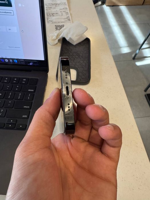 Iphone 14 pro black  15-20 $ отип бераман ундан, бошка келишлнмид