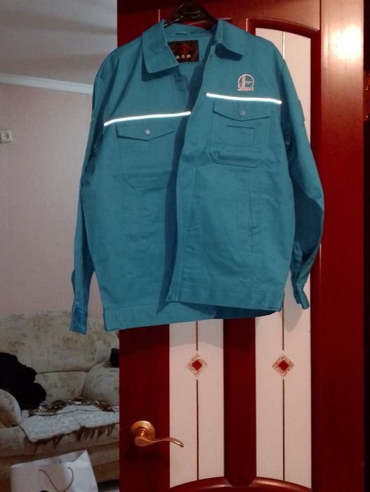 Продается спец костюм