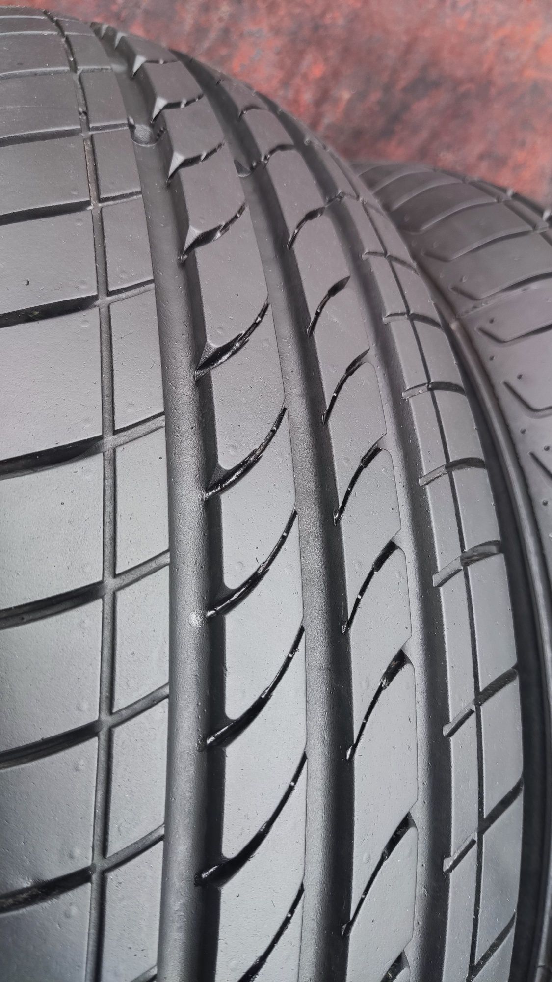 4бр. летни гуми 165/70/14 LingLong, dot22
dot22
8.3mm
Много добро със