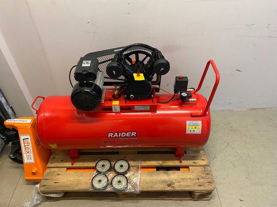 120119	Компресор 200L 2.2kW 250L/min 2цил. ремък RD-AC19