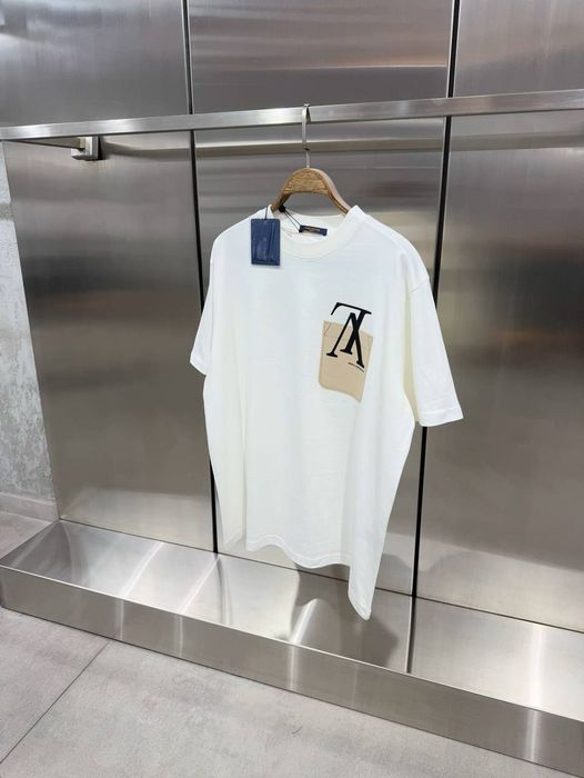 Мъжки тениски различни модели