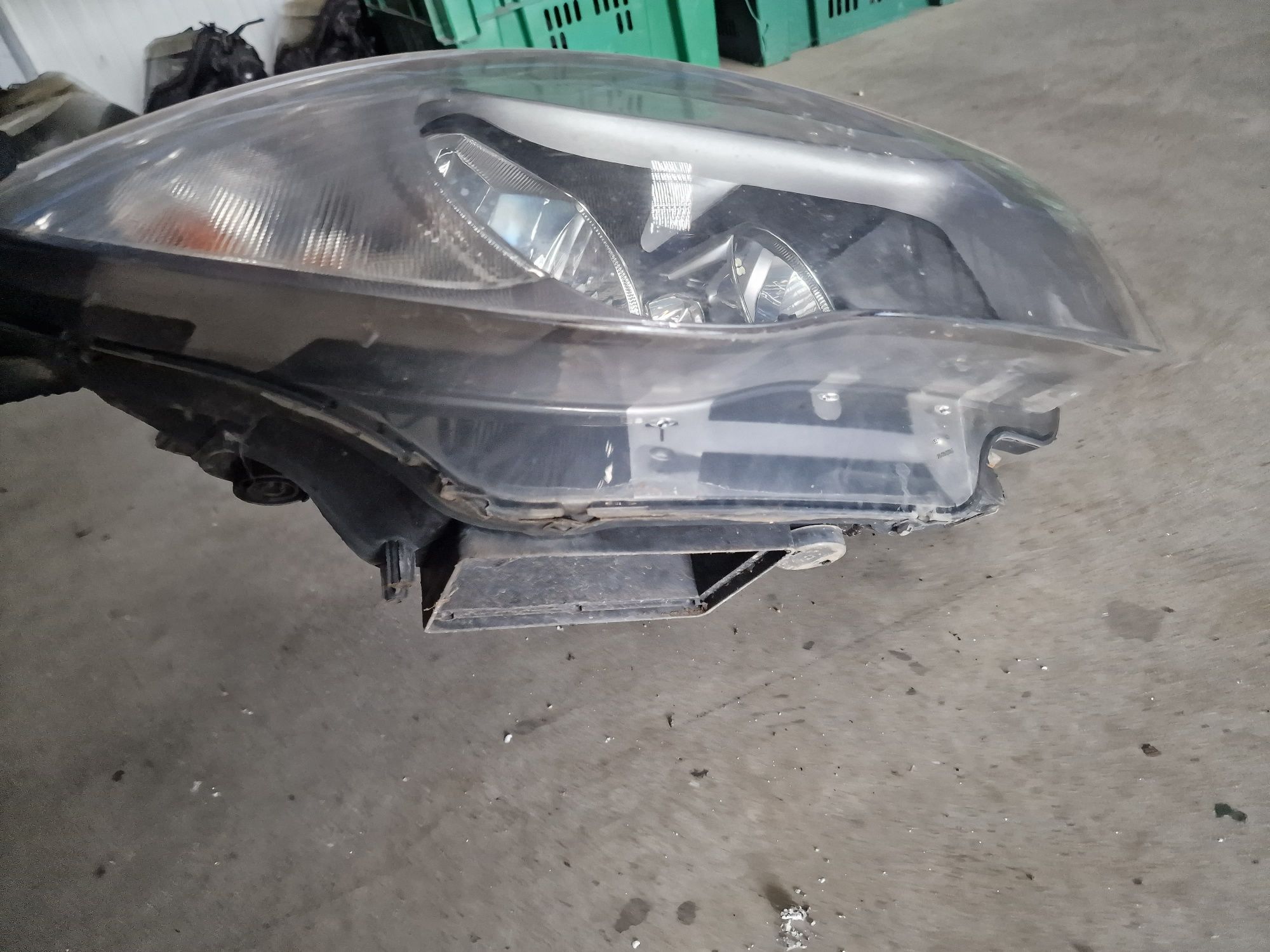 Far faruri halogen stanga dreapta bmw seria 1 e87 e82 e81 e88