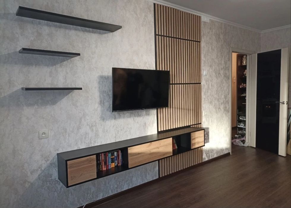 Тумба под телевизор подвесная 210 см