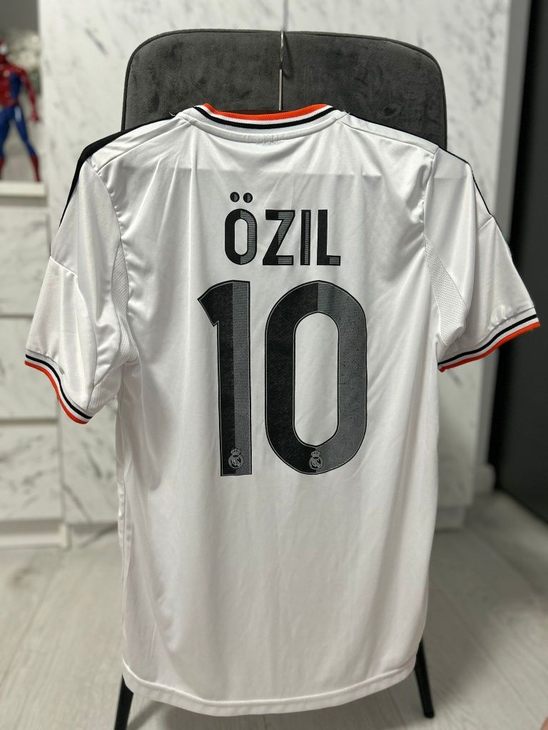 Tricouri fotbal Messi Ronaldo si Ozil