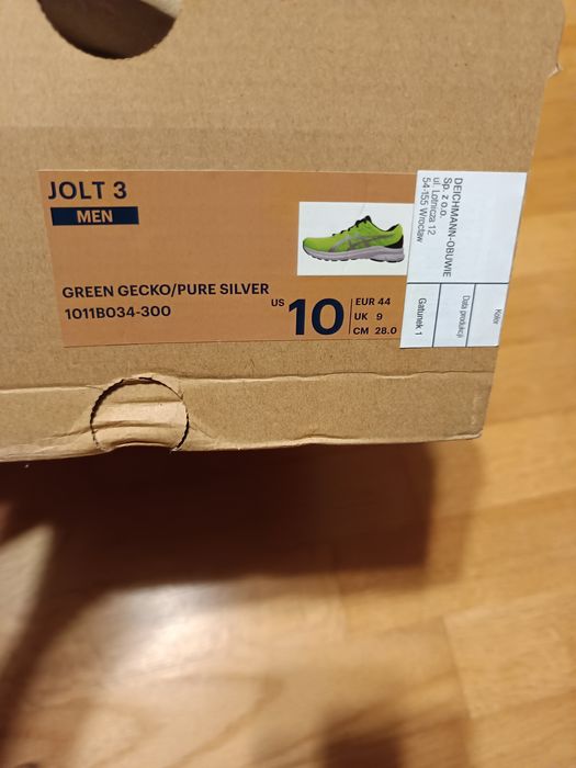 ASICS Jolt 3      .
