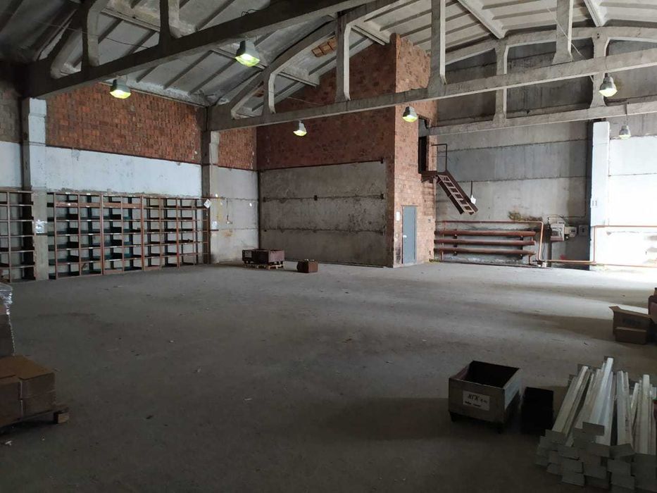 Аренда складского помещения площадью 330 кв.м на Торговой 5/2